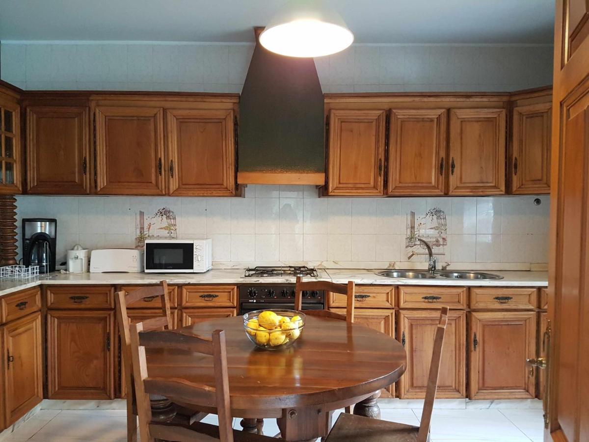 Вилла Vivienda Tradicional Con Jardin Y Patio Interior Вильянуэва-де-Ароса Экстерьер фото